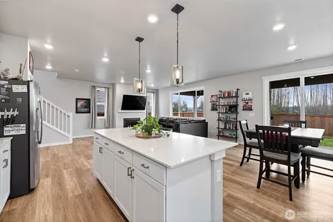 $639,950 | 1503 27th Street Northwest, Puyallup, WA 98371