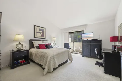 $725,000 | 4595 Chateau Drive, San Diego, CA 92117