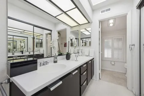 $725,000 | 4595 Chateau Drive, San Diego, CA 92117