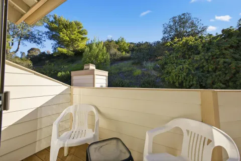 $725,000 | 4595 Chateau Drive, San Diego, CA 92117