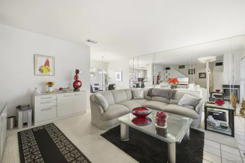 $725,000 | 4595 Chateau Drive, San Diego, CA 92117