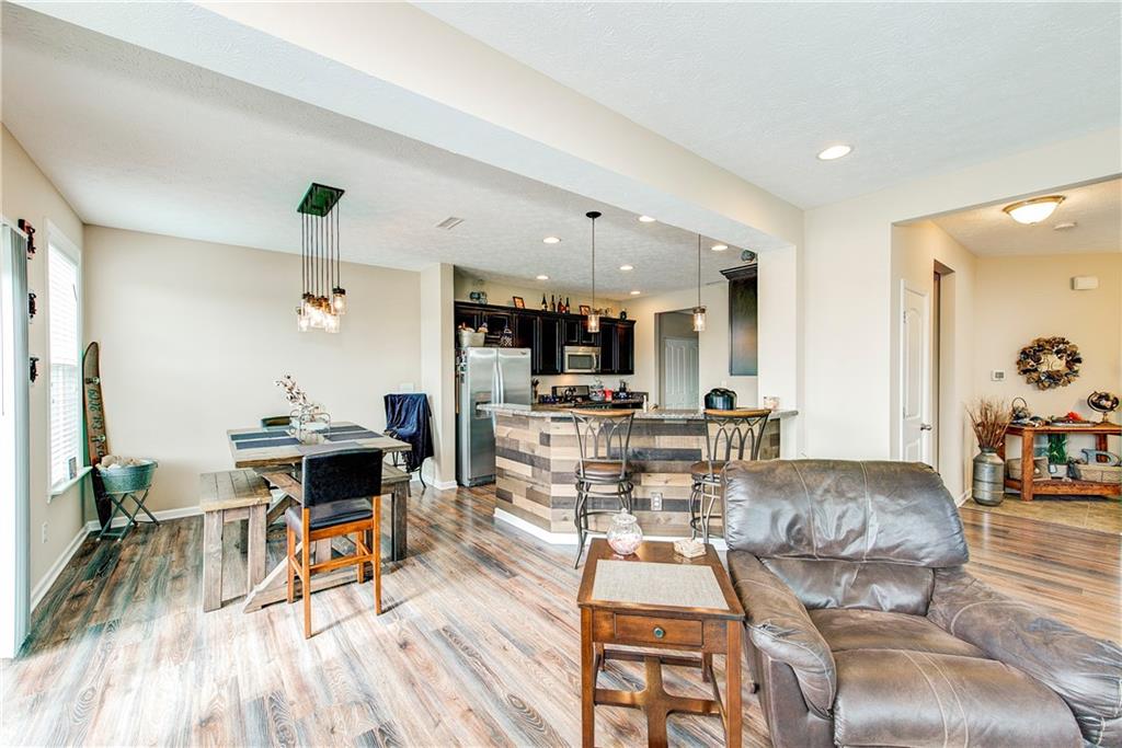 6131 Pebblebrooke Road Whitestown, IN 46075 - Photo 11 of 47 Gallery Image 11