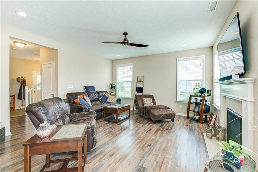 6131 Pebblebrooke Road Whitestown, IN 46075 - Photo 8 of 47 Gallery Image 8