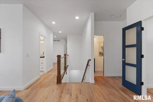 $3,800 | 6817 Timber Court, Bettendorf, IA 52722