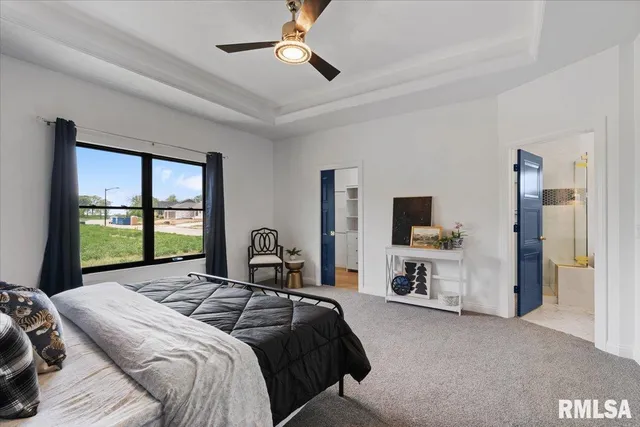 $3,800 | 6817 Timber Court, Bettendorf, IA 52722