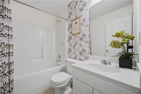 $425,000 | 910 Park Knoll Court Northeast, Lawrenceville, GA 30043