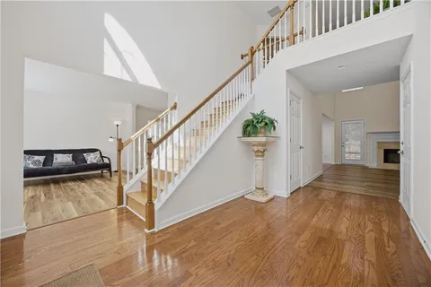 $425,000 | 910 Park Knoll Court Northeast, Lawrenceville, GA 30043