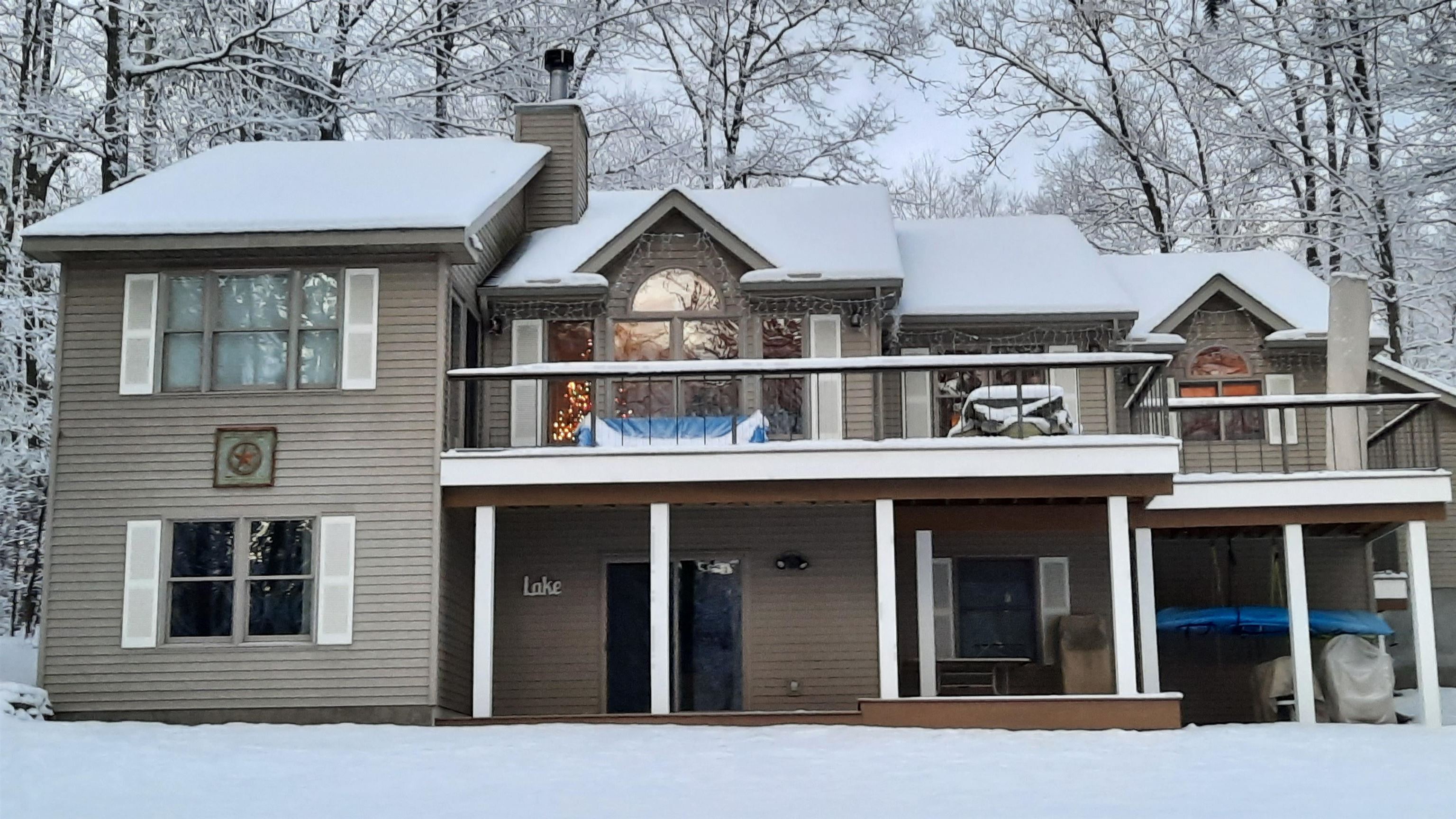 160 High Lake Road Traverse City, MI 49696 - Photo 6 of 69 1924318-5eecb89b-0a5c-46fc-9c5c-06519676237d.JPG