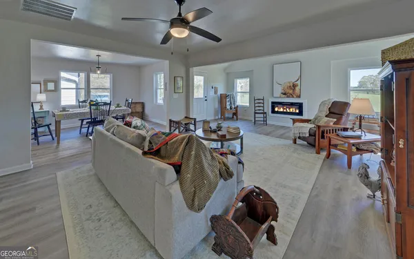 $290,000 | 440 Beaver Creek Road, Canon, GA 30520