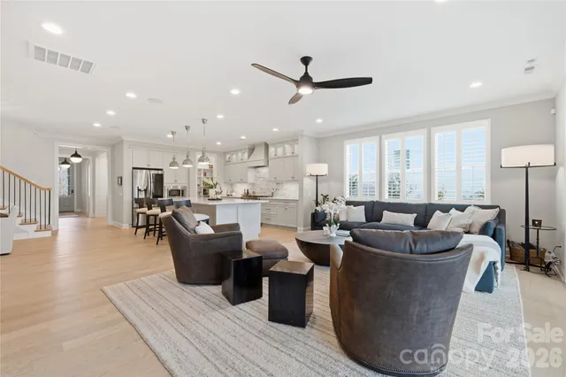 $1,275,000 | 1016 Thatcher Way, Fort Mill, SC 29715