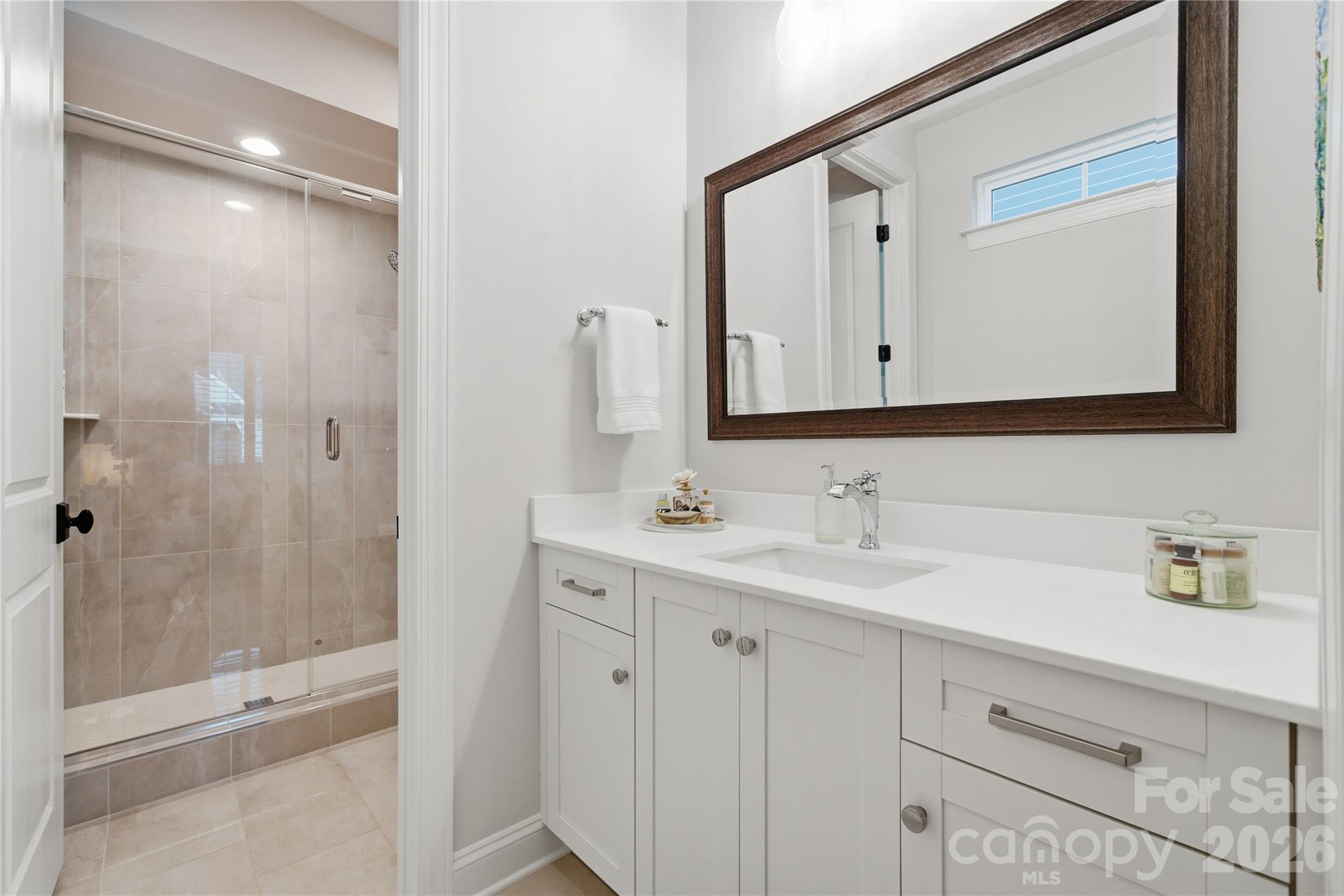 1016 Thatcher Way Fort Mill, SC 29715 - Photo 9 of 48