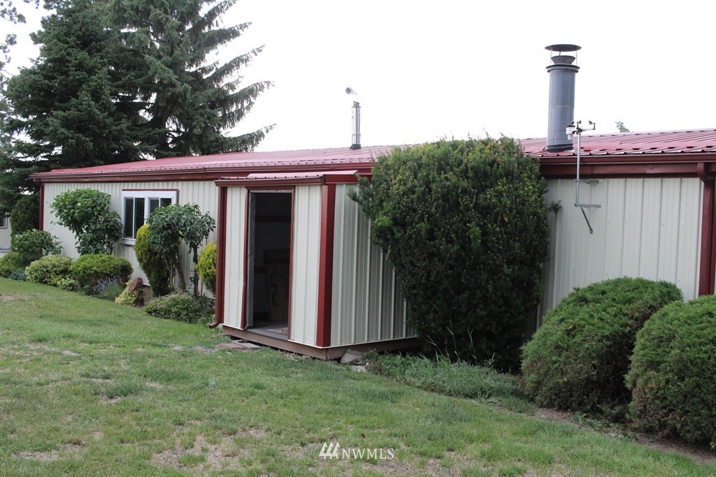 818 Lewis Gulch Road Dayton, WA 99328 - Photo 3 of 29