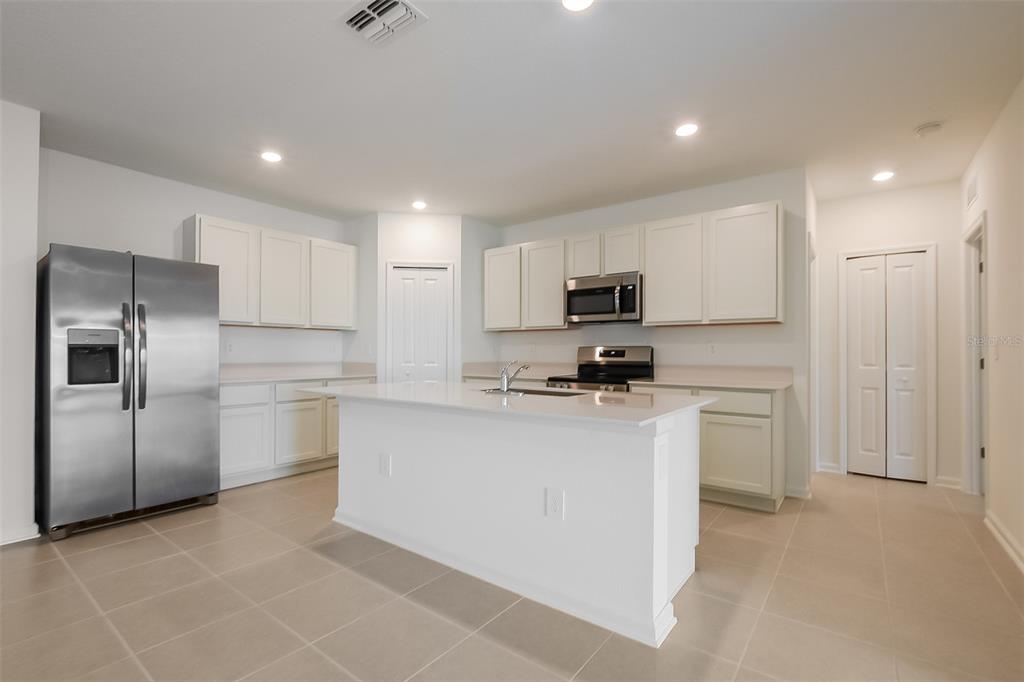 3824 Amers Loop Haines City, FL 33844 - Photo 6 of 28