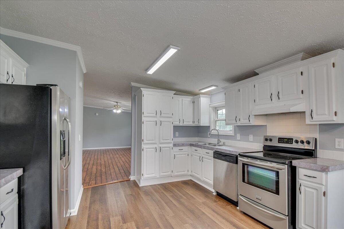 1271 Old Barnwell Road Aiken, SC 29803 - Photo 11 of 30 11-111