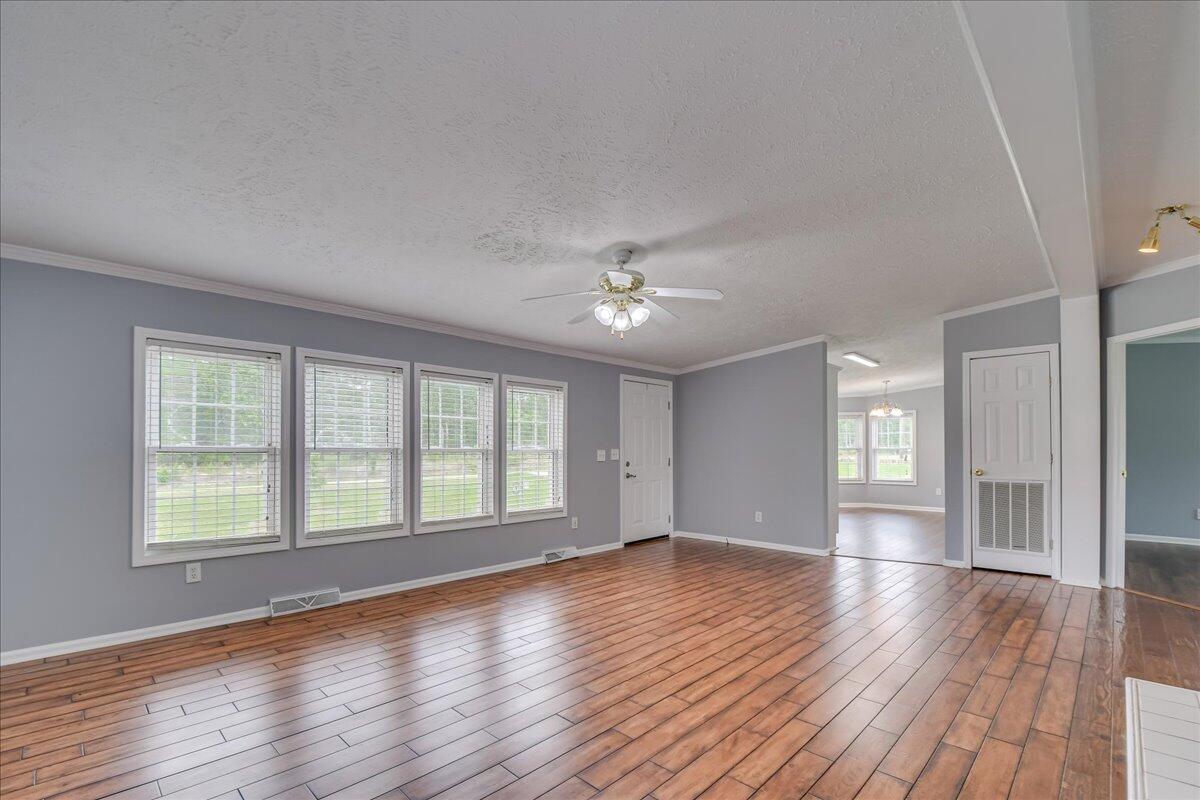 1271 Old Barnwell Road Aiken, SC 29803 - Photo 6 of 30 06-106