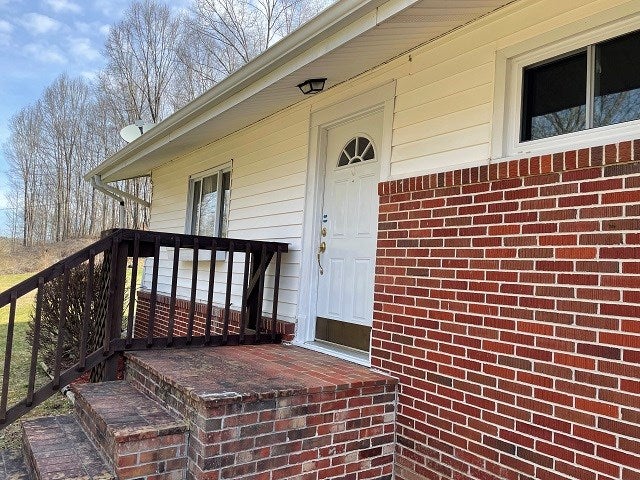 3664 Indian Paint Road Pounding Mill, VA 24637 - Photo 20 of 29 Gallery Image 20