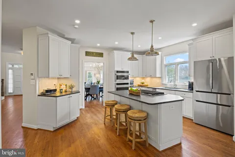 $1,798,000 | 9204 Lindale Drive, Bethesda, MD 20817