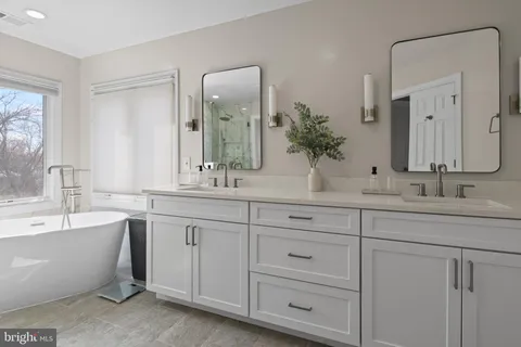 $1,798,000 | 9204 Lindale Drive, Bethesda, MD 20817