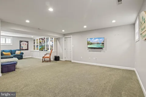 $1,798,000 | 9204 Lindale Drive, Bethesda, MD 20817