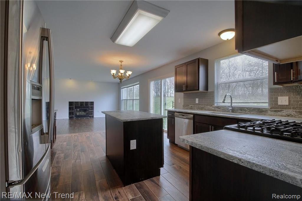 767 Woodfield Way Rochester Hills, MI 48307 - Photo 14 of 29