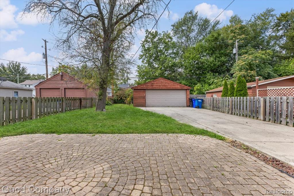 5535 Harvard Road Detroit, MI 48224 - Photo 18 of 19
