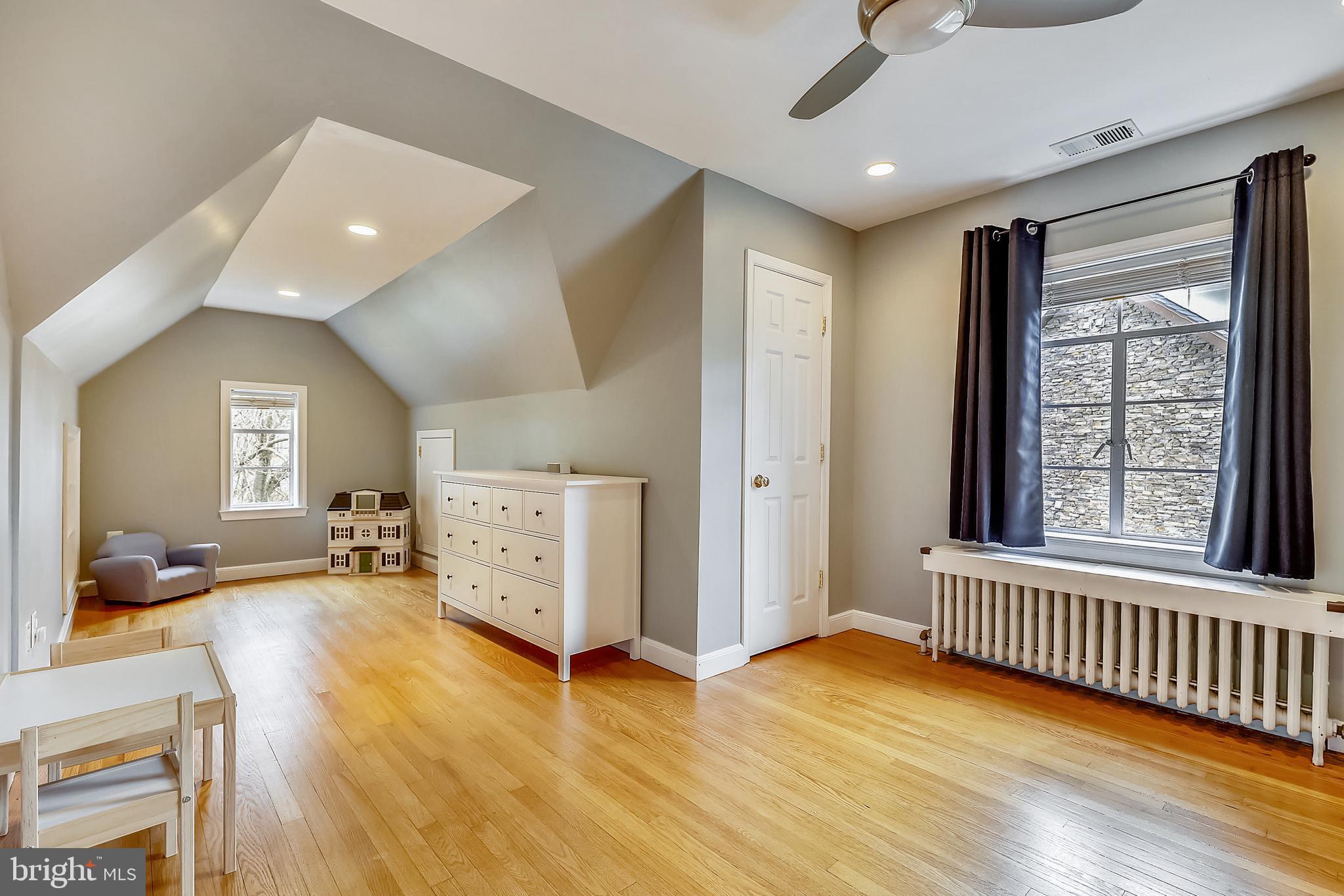 9102 Fairview Road Silver Spring, MD 20910 - Photo 21 of 57 Bedroom #4