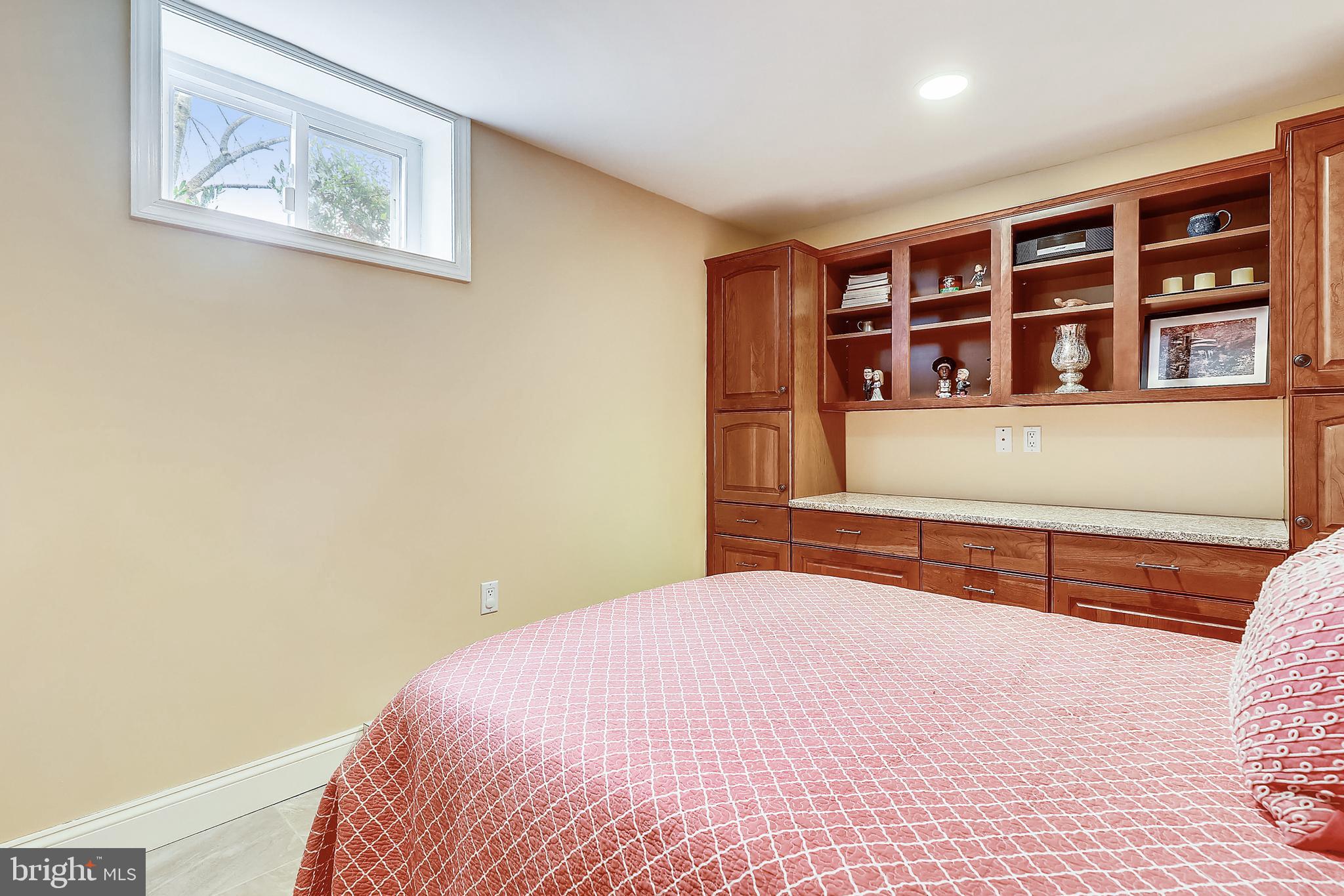 9102 Fairview Road Silver Spring, MD 20910 - Photo 28 of 57 Lower Level Den