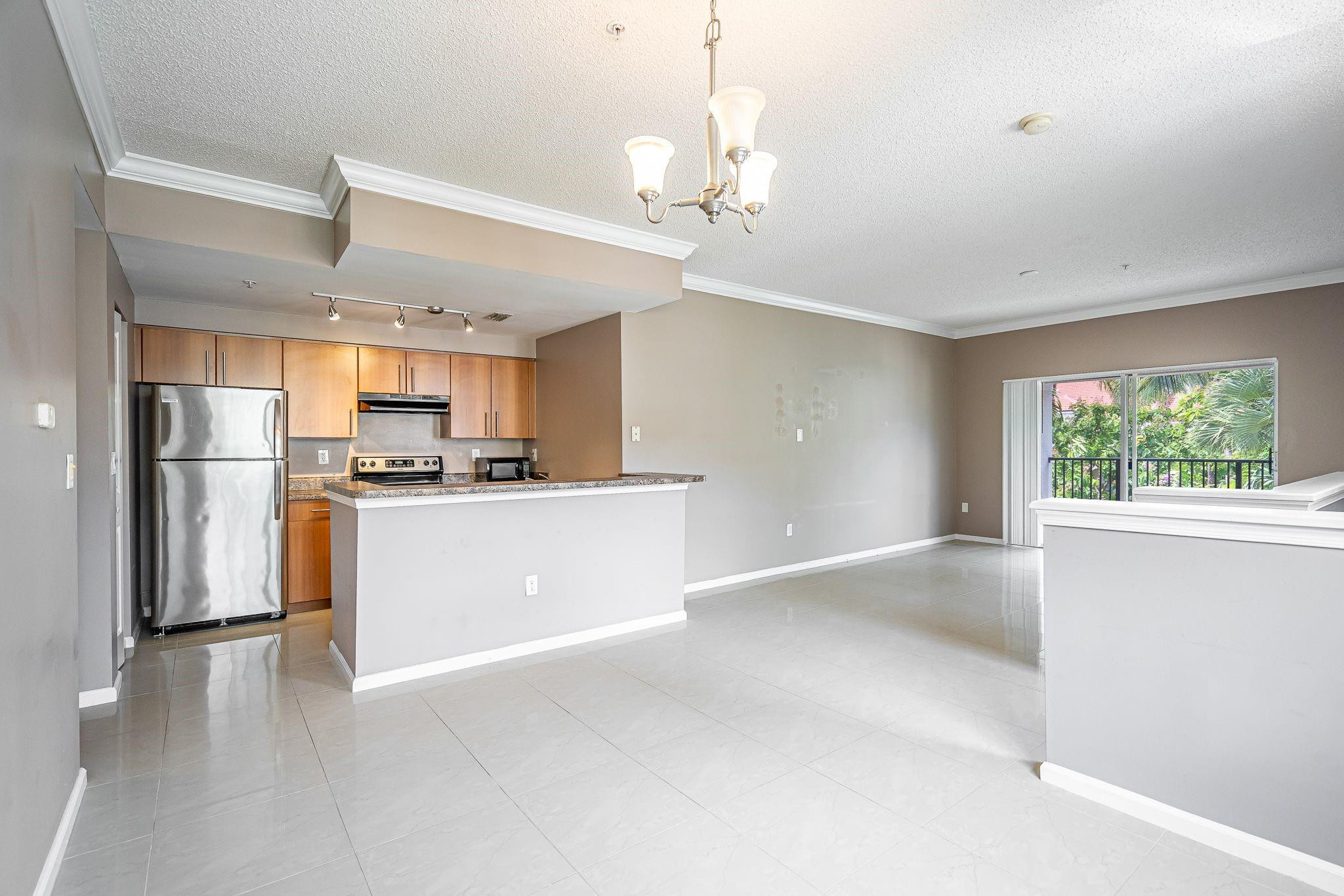 5840 West Sample Road, Unit 301 Coral Springs, FL 33067 - Photo 6 of 19 Photo 6
