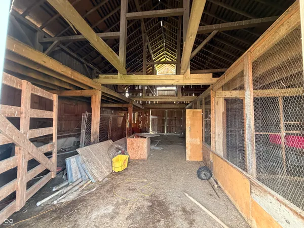 $699,000 | 6475 North 300 East, Whiteland, IN 46184