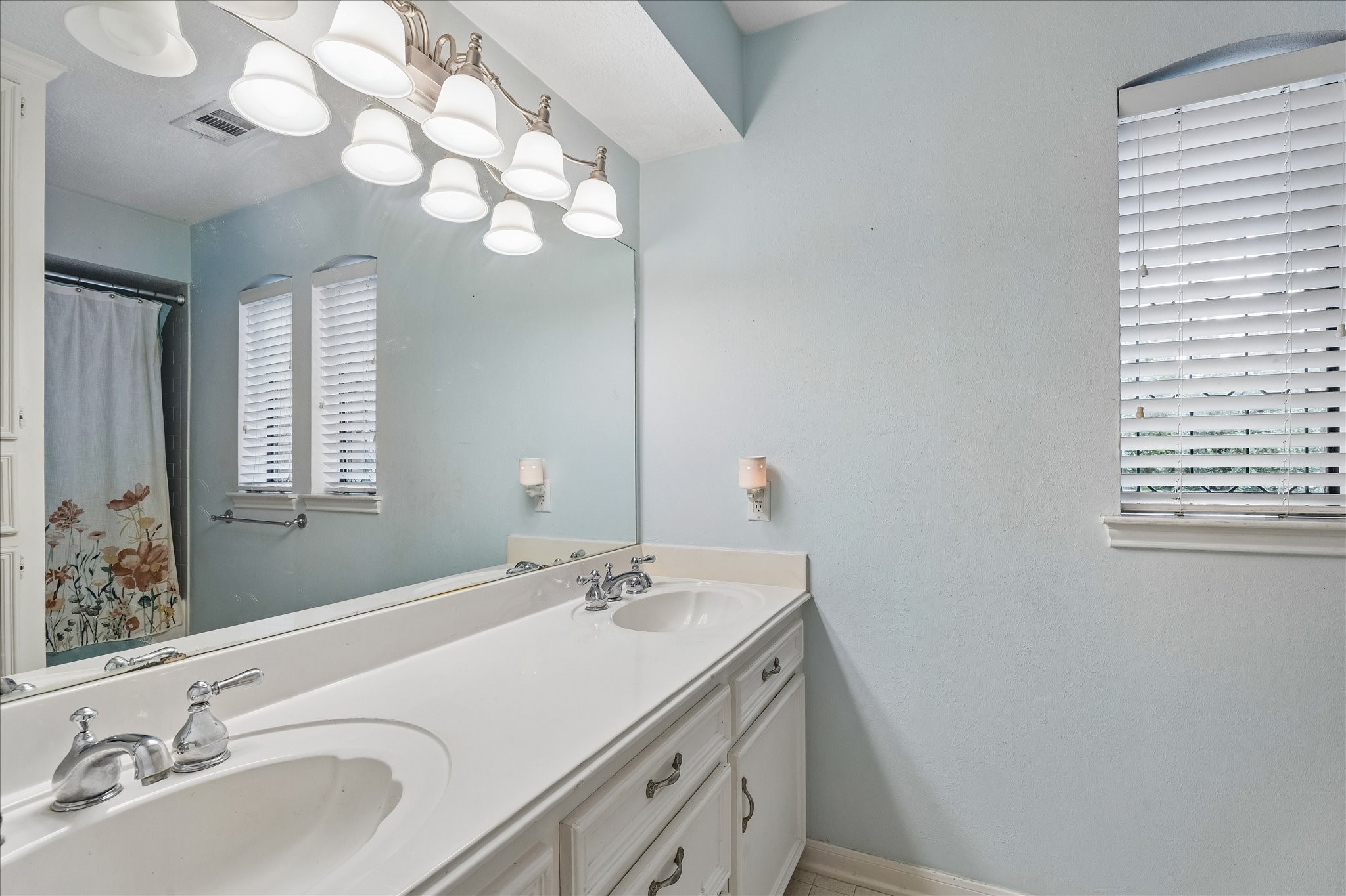 6015 Spanish Oak Way Spring, TX 77379 - Photo 19 of 24
