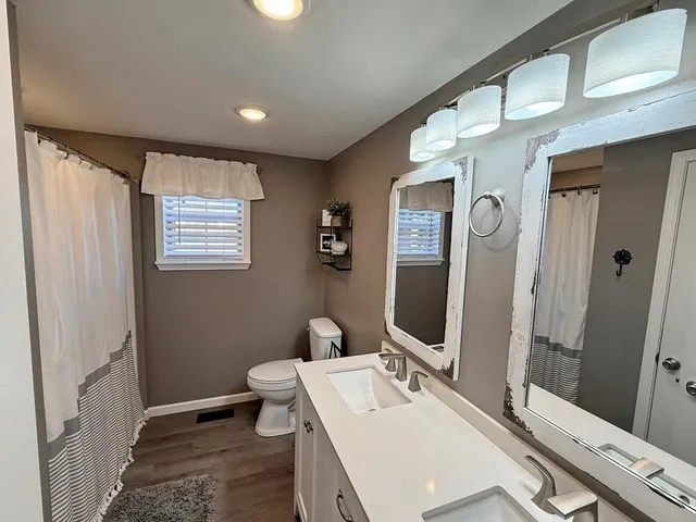 $250,000 | 14815 South Orleans Trail, Stockton, MO 65785