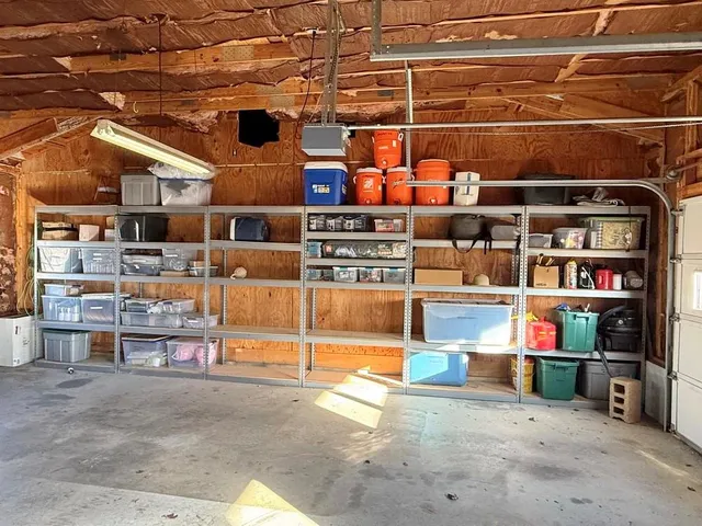 $250,000 | 14815 South Orleans Trail, Stockton, MO 65785