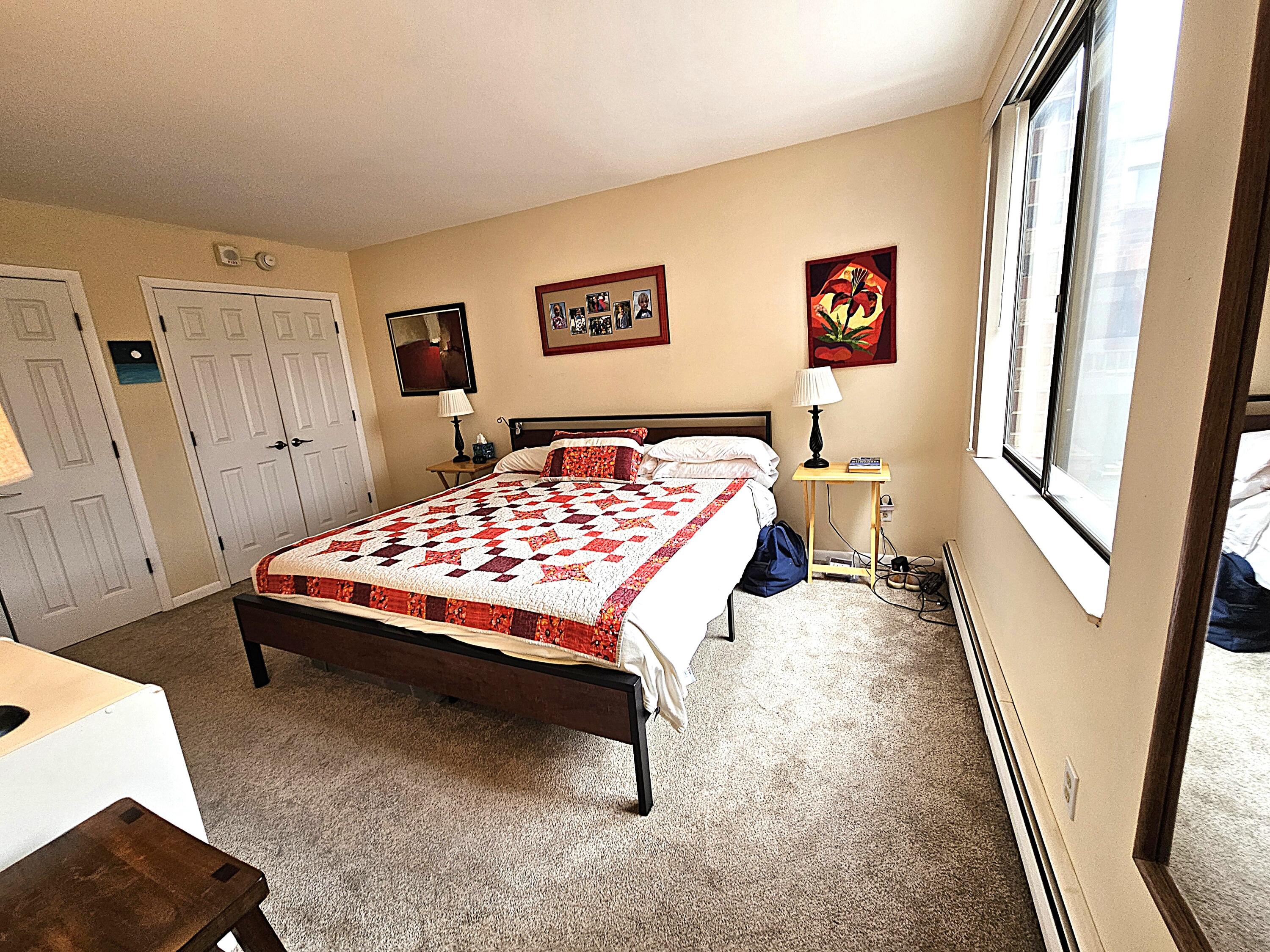 2150 Good Hope Road, Unit 201 Glendale, WI 53209 - Photo 10 of 23 Primary Bedroom ...