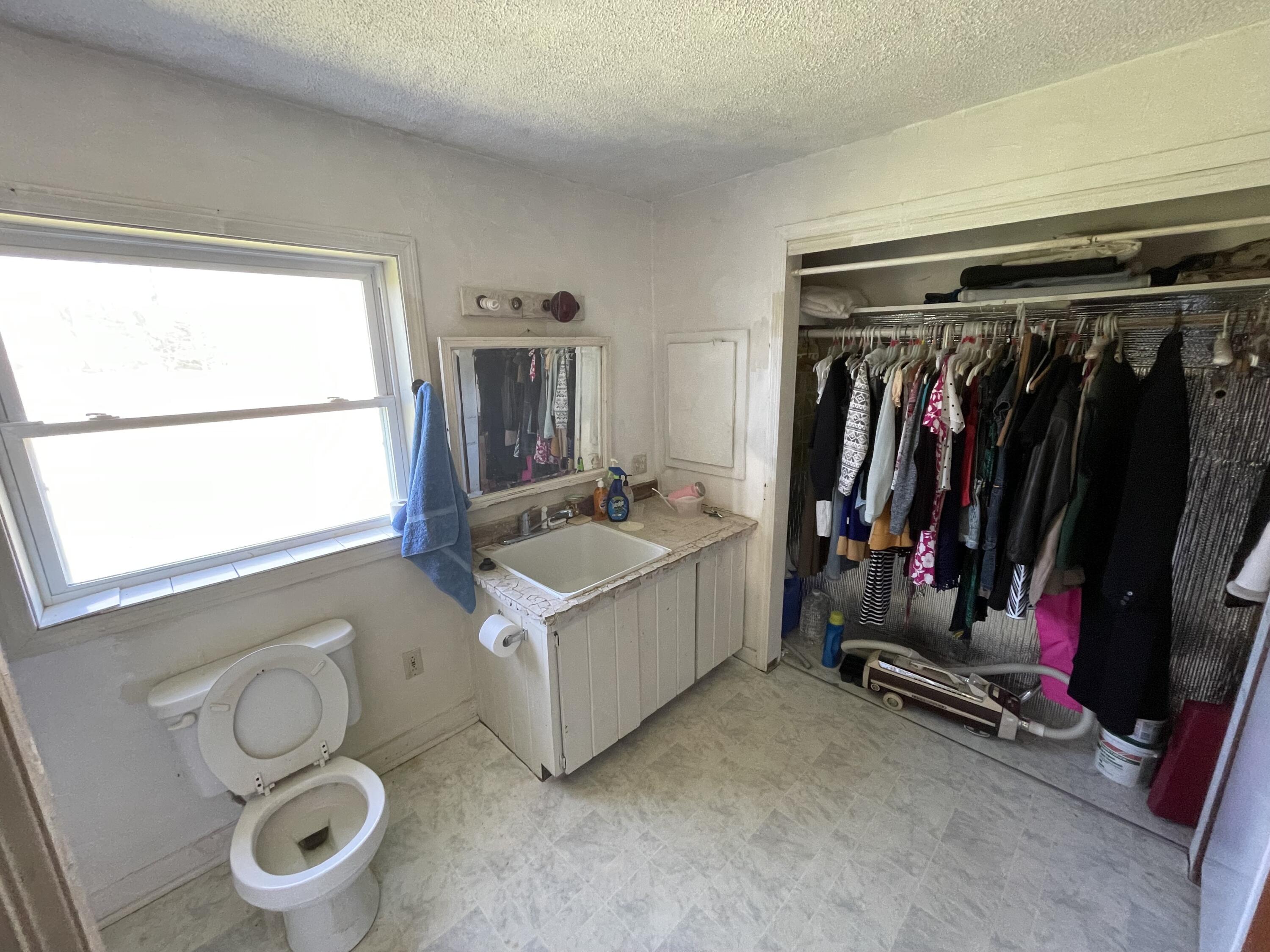 74 Marks Road Albion, ME 04910 - Photo 6 of 28 7 First Floor Bath