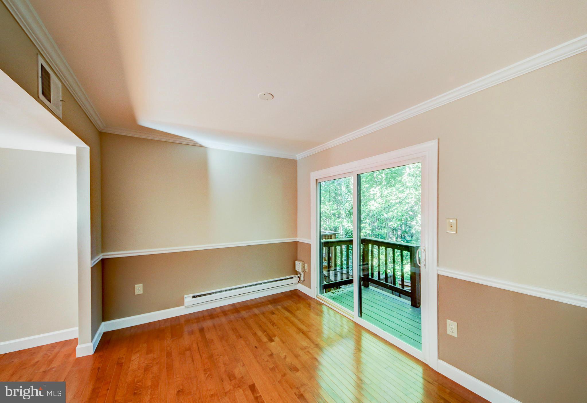 2459 Pyrenees Court Reston, VA 20191 - Photo 6 of 28 a bedroom with a bed and a window