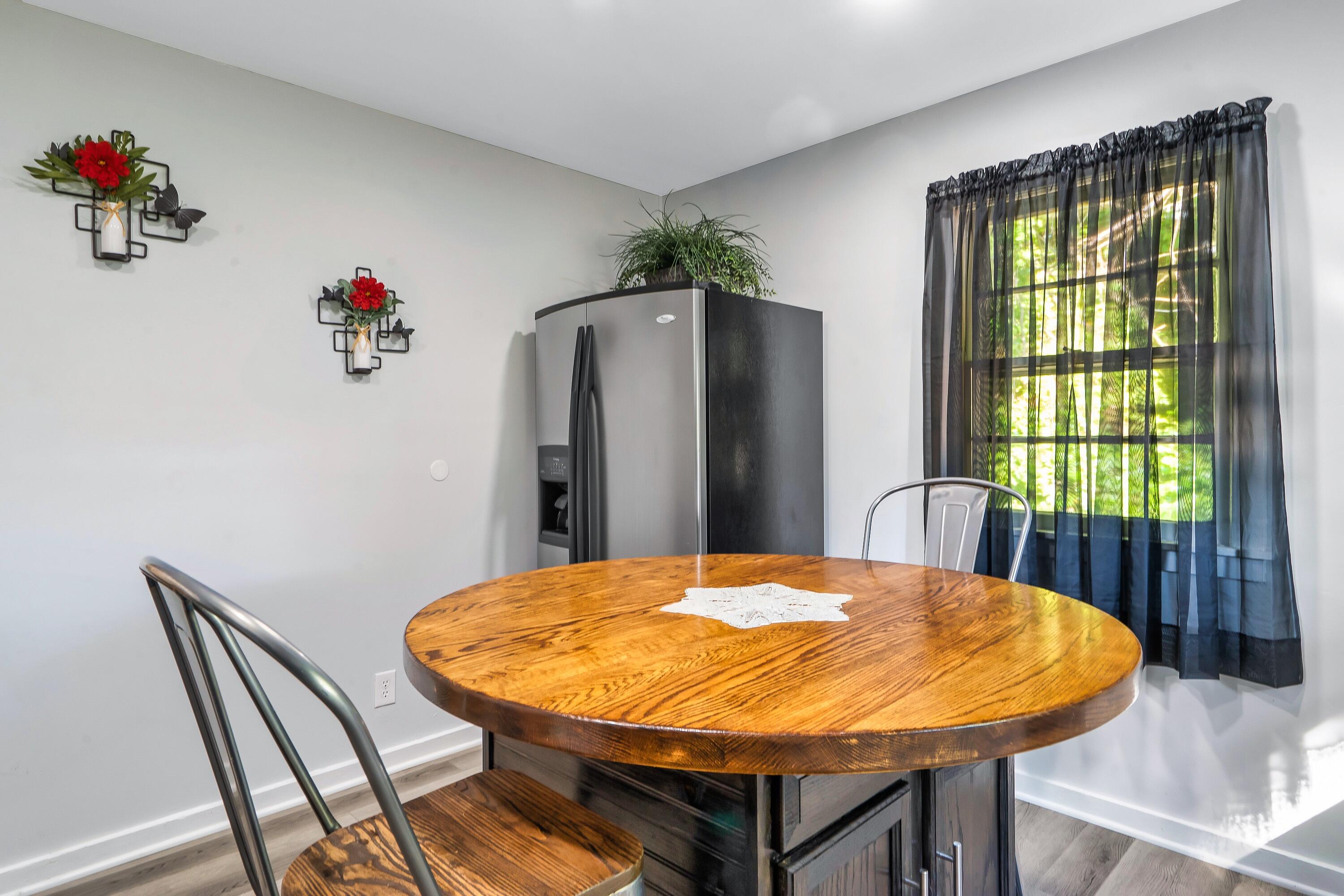 7823 Fersner Road Powell, TN 37849 - Photo 15 of 28 Butcher block island