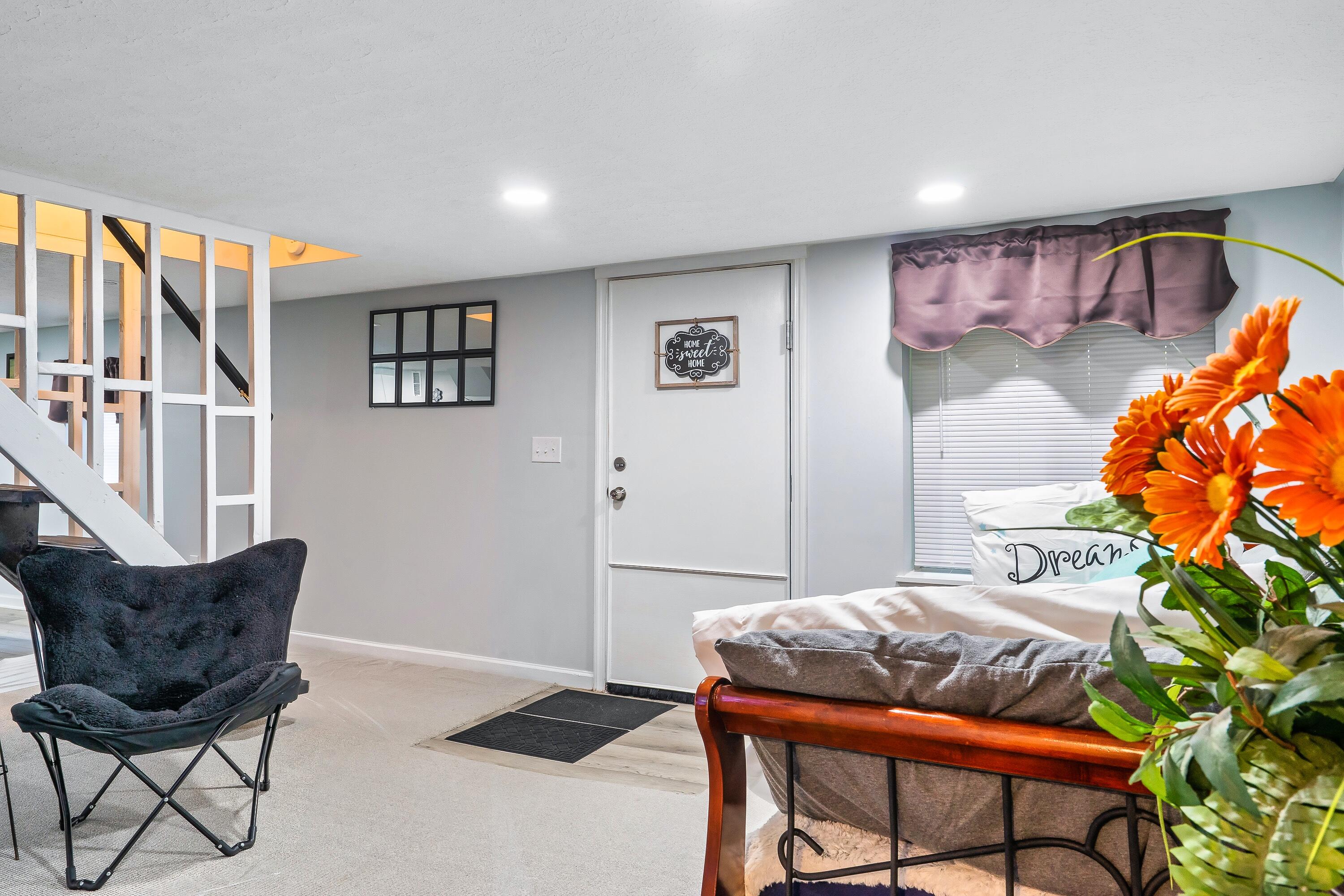 7823 Fersner Road Powell, TN 37849 - Photo 24 of 28 Private Entrance downstairs