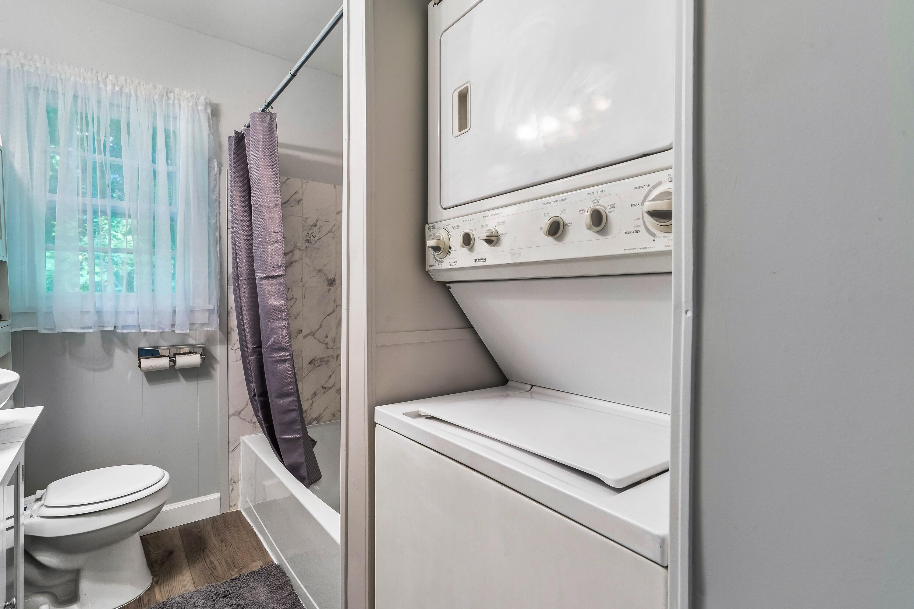 7823 Fersner Road Powell, TN 37849 - Photo 8 of 28 Laundry with Stackable