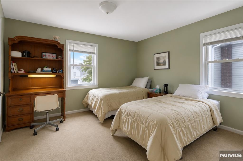 711 Rutland Avenue Teaneck, NJ 07666 - Photo 11 of 22