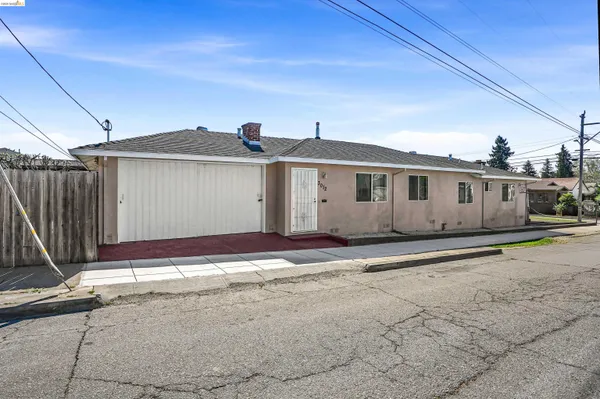$749,000 | 3012 Minna Avenue, Oakland, CA 94619