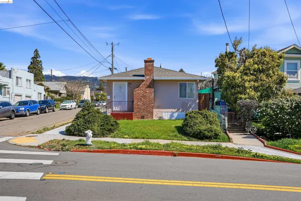 $749,000 | 3012 Minna Avenue, Oakland, CA 94619
