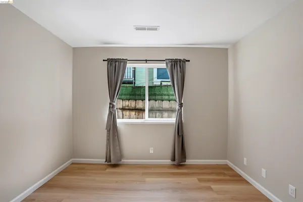 $749,000 | 3012 Minna Avenue, Oakland, CA 94619