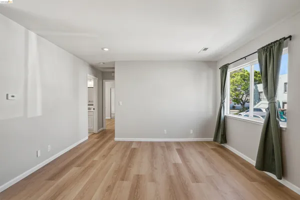 $749,000 | 3012 Minna Avenue, Oakland, CA 94619