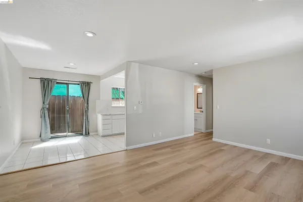 $749,000 | 3012 Minna Avenue, Oakland, CA 94619