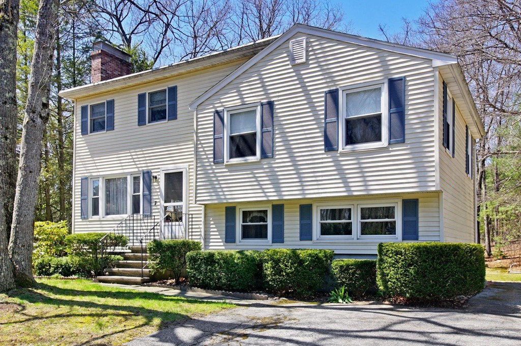 7 Upland Road Burlington, MA 01803 - Photo 1 of 16 Gallery Image 1