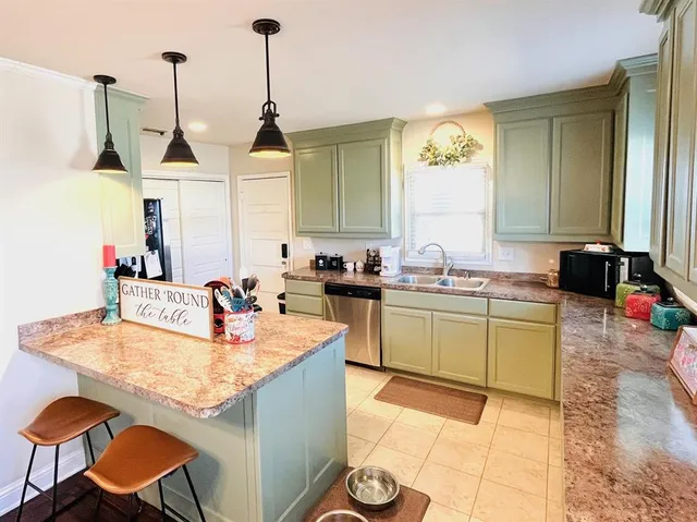 $249,900 | 1308 4th Street, Graham, TX 76450