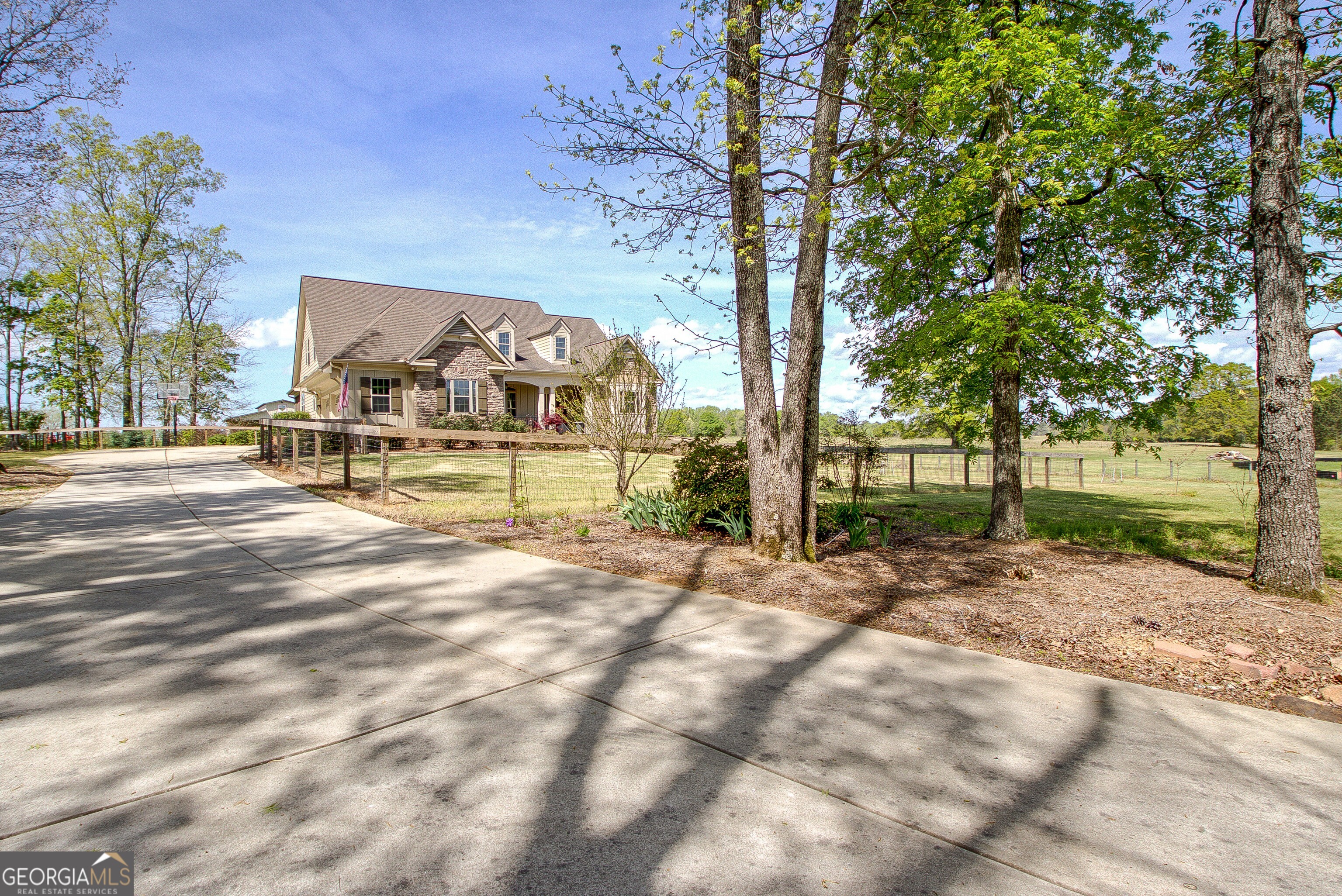 357 Brooks Road Brooks, GA 30205 - Photo 55 of 64 a view of a outdoor space