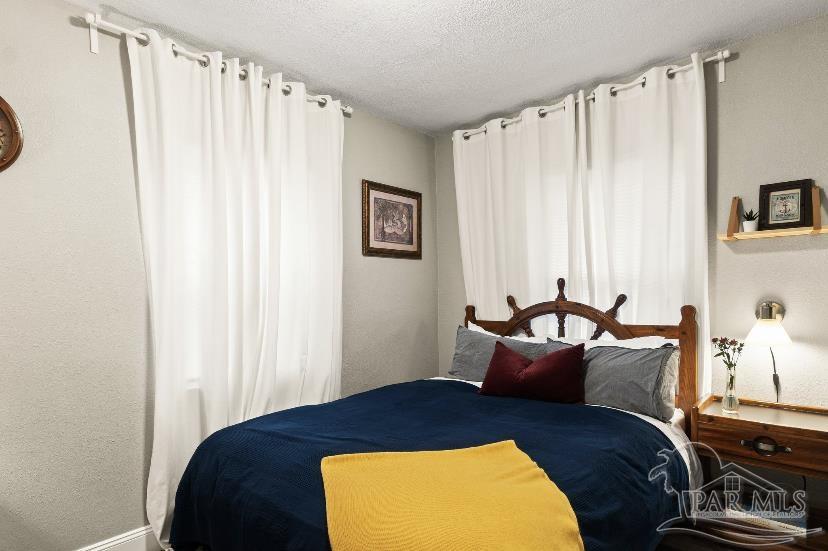 524 Pelham Road Pensacola, FL 32507 - Photo 8 of 17