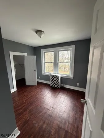 $3,000 | 109 West 11th Street, Linden, NJ 07036