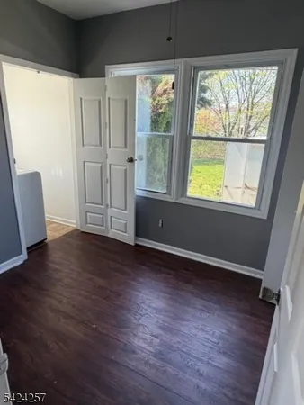 $3,000 | 109 West 11th Street, Linden, NJ 07036